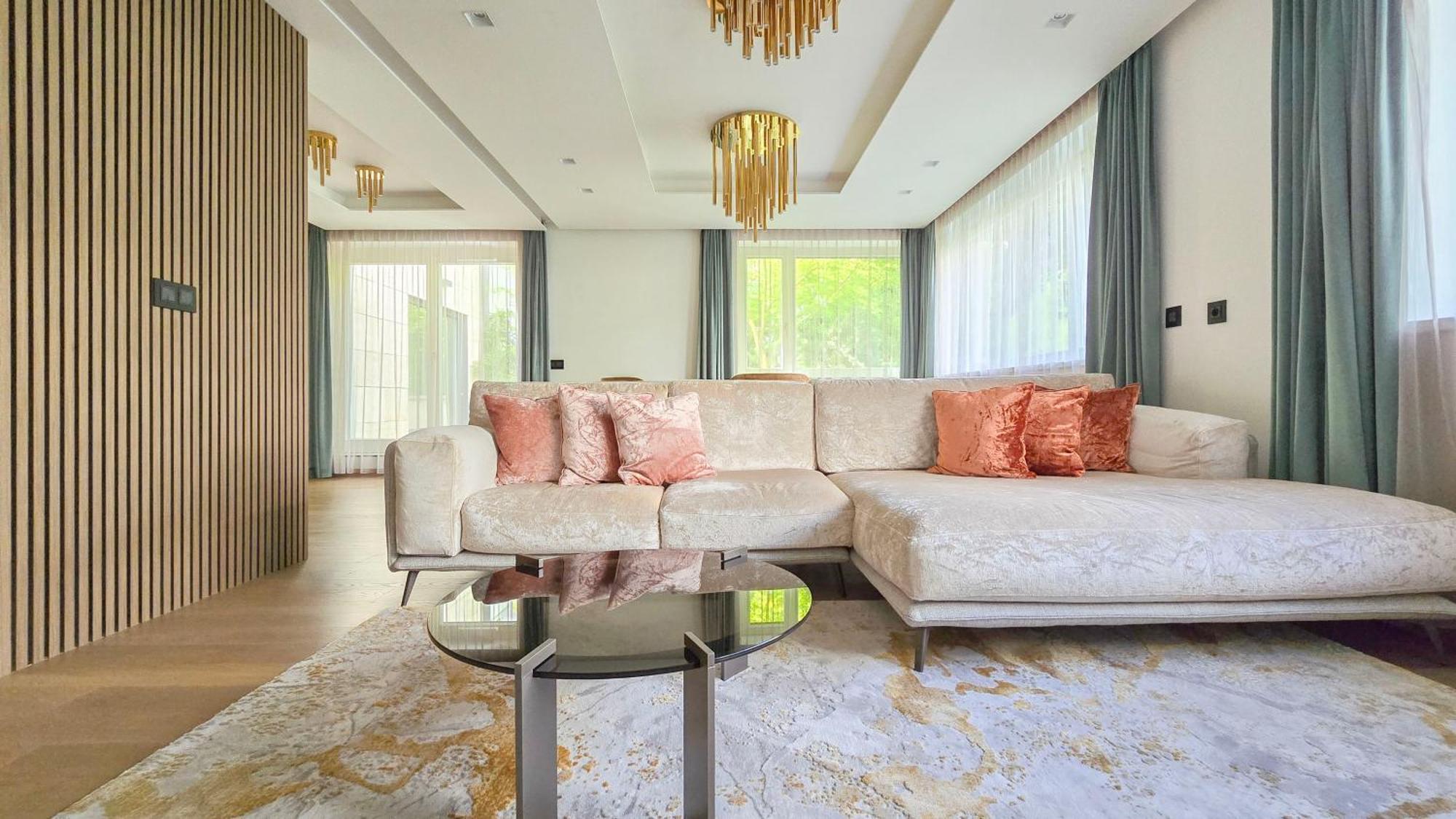 Sun Hill Luxury Suites Βουδαπέστη Εξωτερικό φωτογραφία